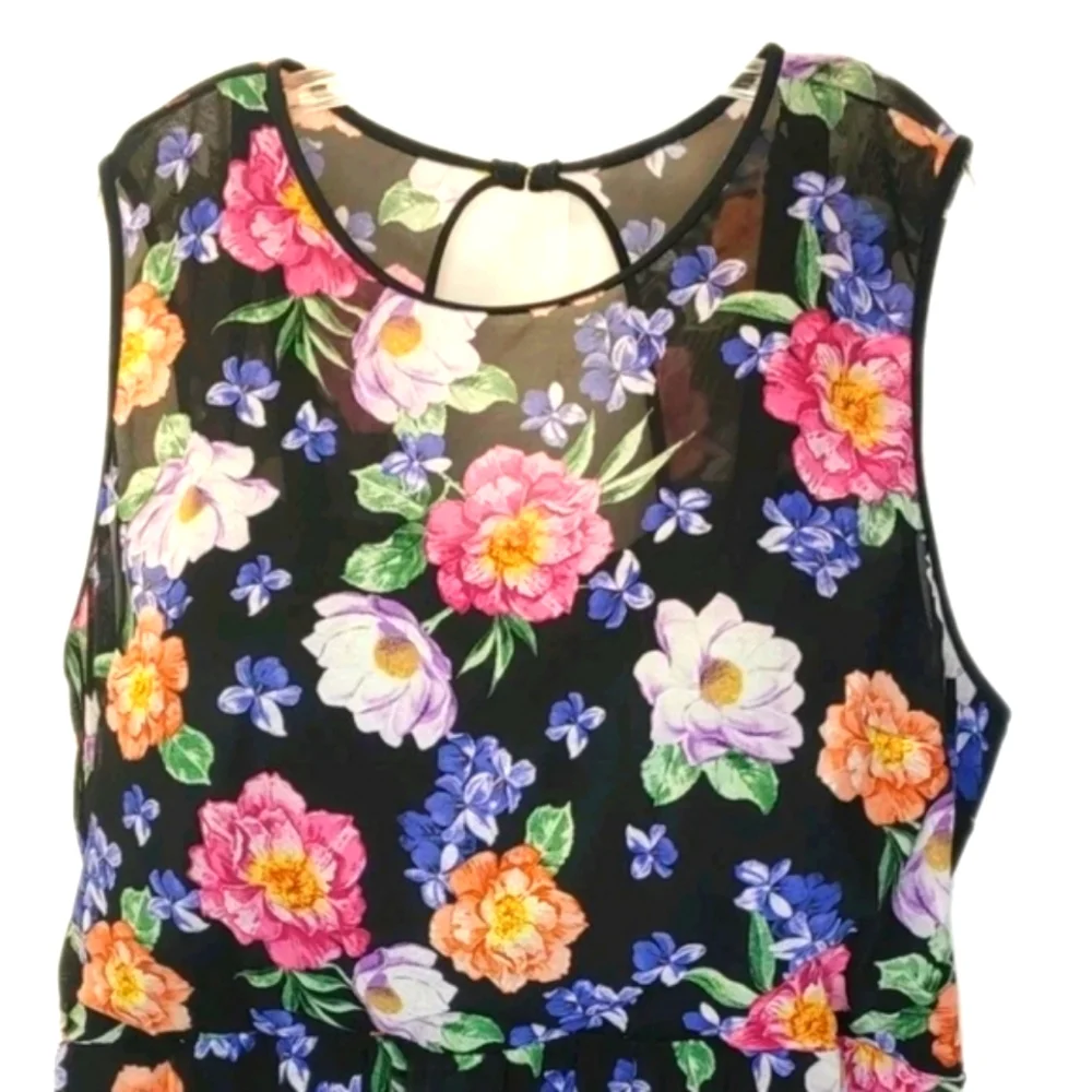 Torrid Modest Swim Dress Woman Plus Sz 6XF Black Mesh Floral Overlay Pool Beach